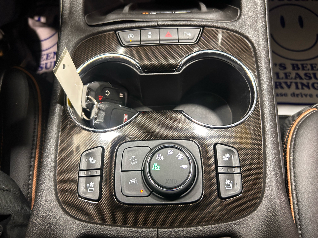 GMC Acadia AWD 4dr AT4 2022