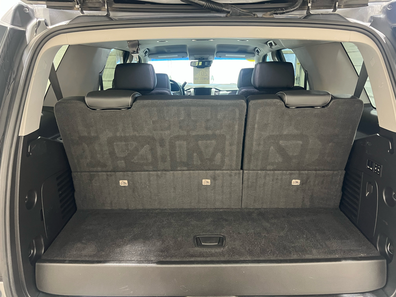 Chevrolet Tahoe 4WD 4dr Premier 2019