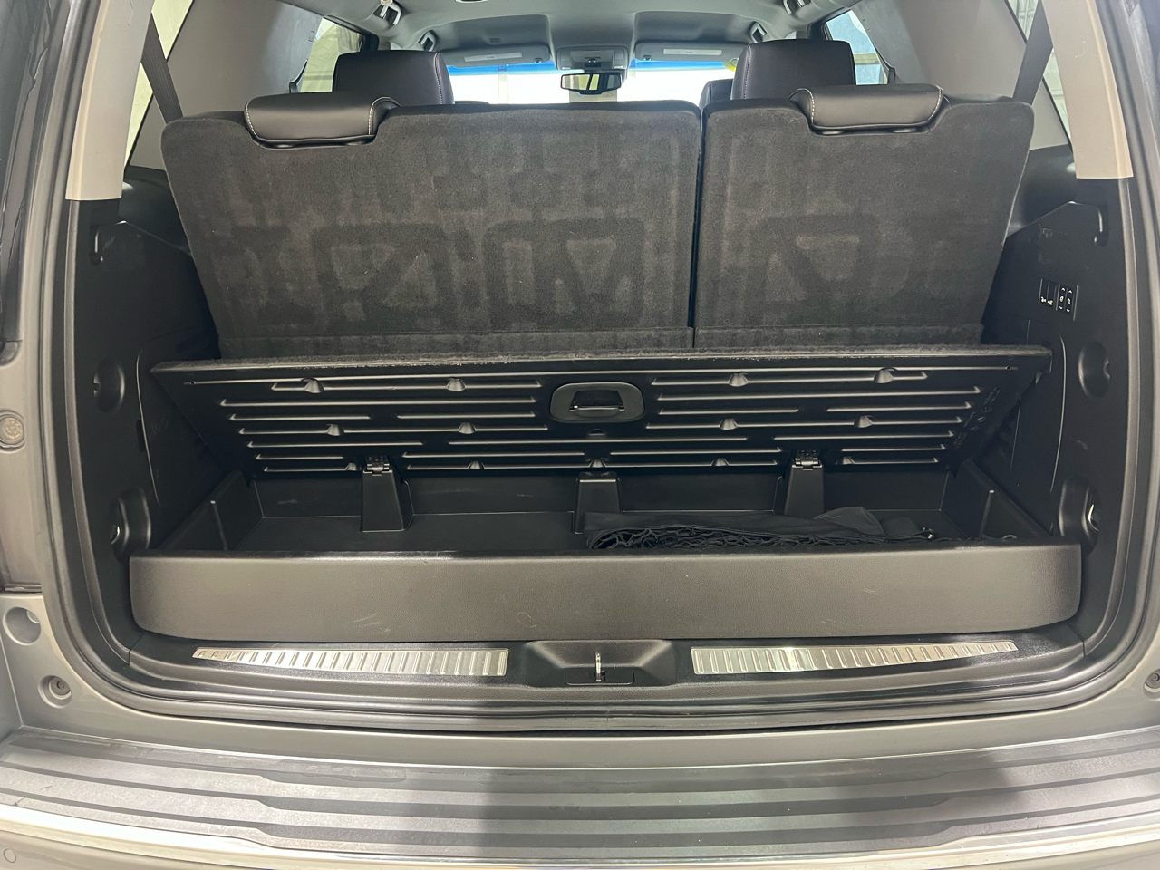 Chevrolet Tahoe 4WD 4dr Premier 2019