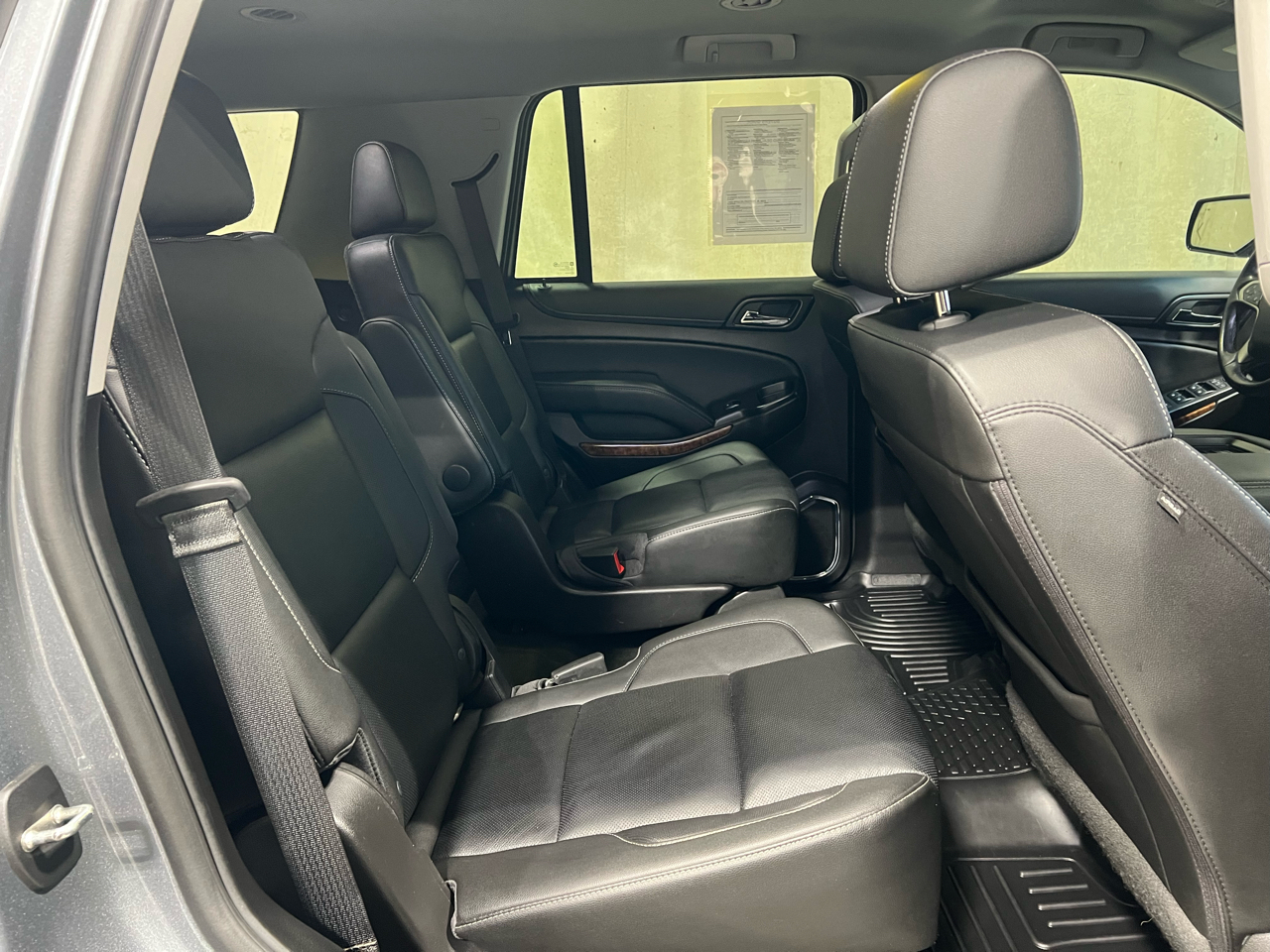 Chevrolet Tahoe 4WD 4dr Premier 2019