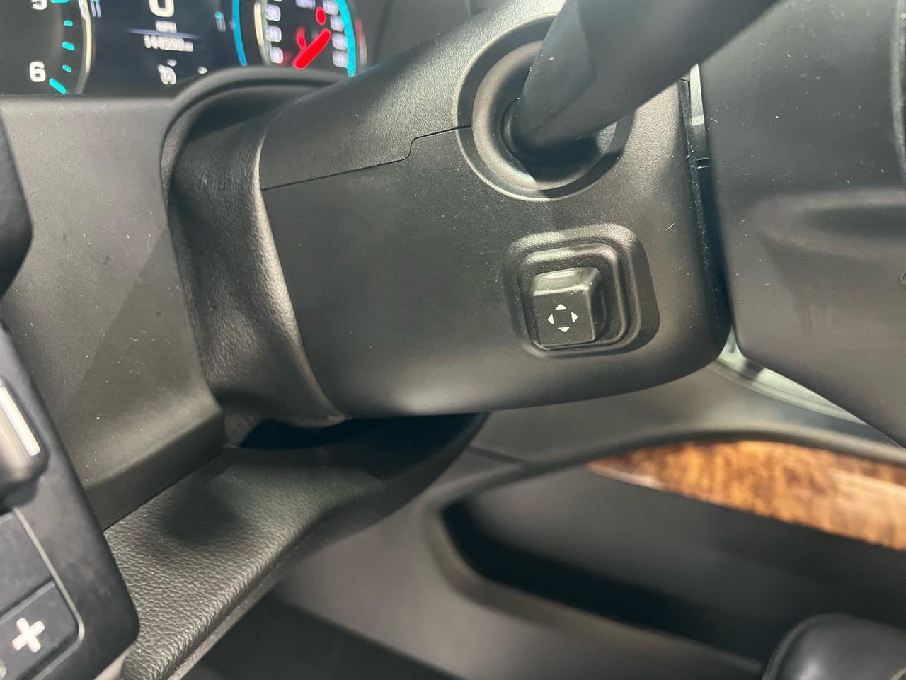 Chevrolet Tahoe 4WD 4dr Premier 2019