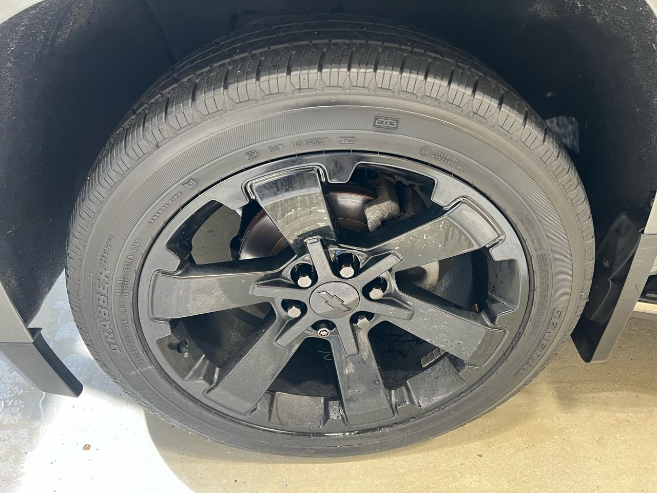 Chevrolet Tahoe 4WD 4dr Premier 2019