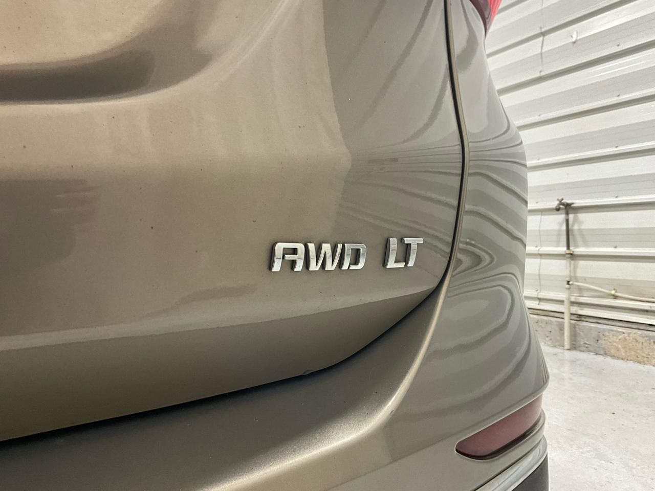 Chevrolet Equinox AWD 4dr LT w/1LT 2018