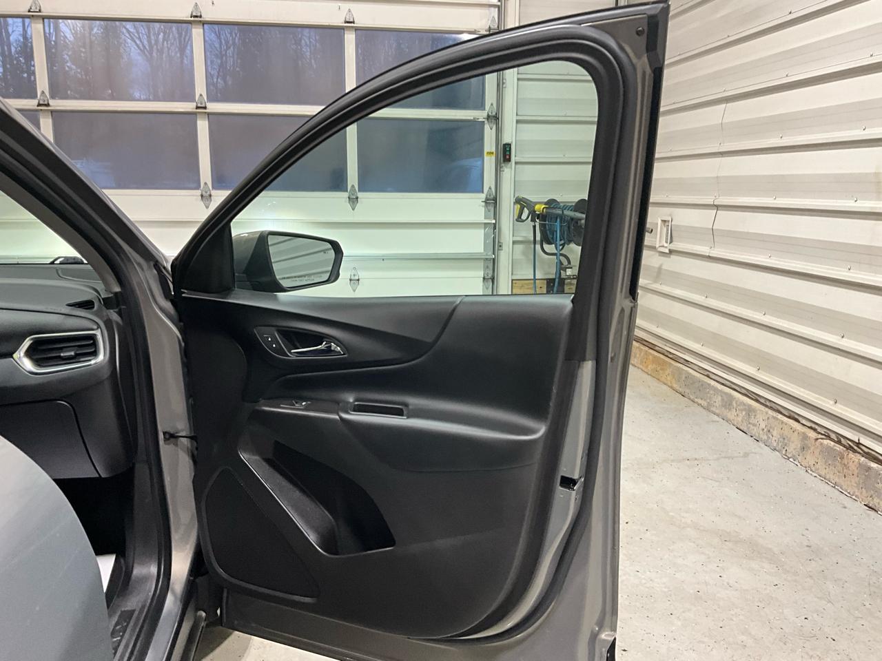 Chevrolet Equinox AWD 4dr LT w/1LT 2018