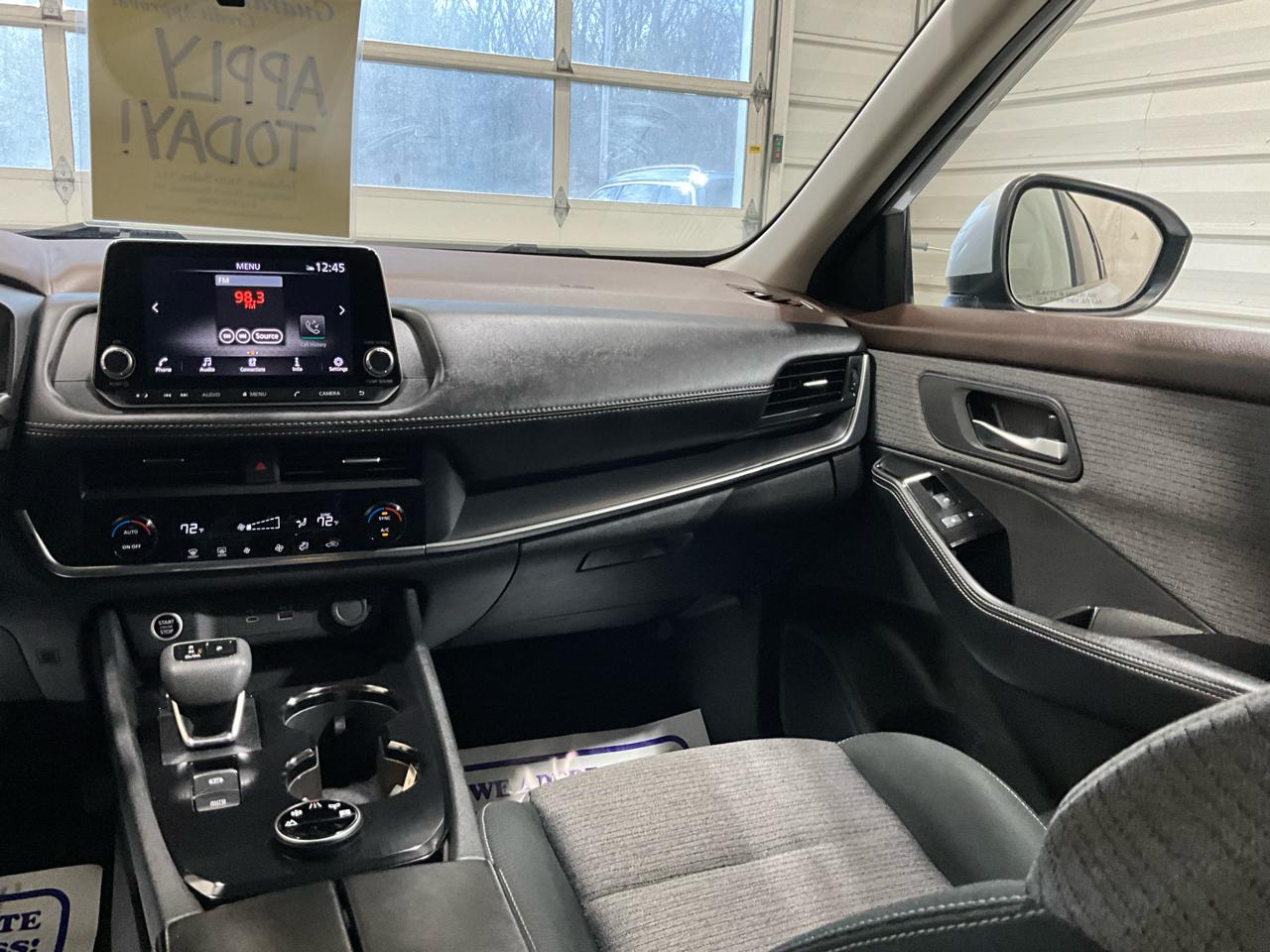 Nissan Rogue AWD SV 2023