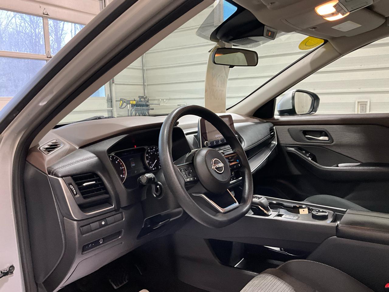 Nissan Rogue AWD SV 2023