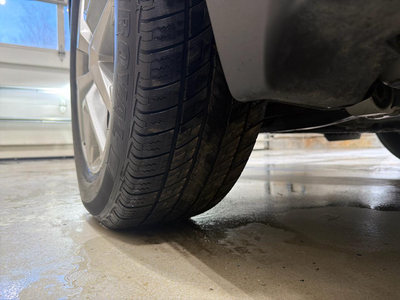 Chevrolet Equinox FWD 4dr LT w/2FL 2023