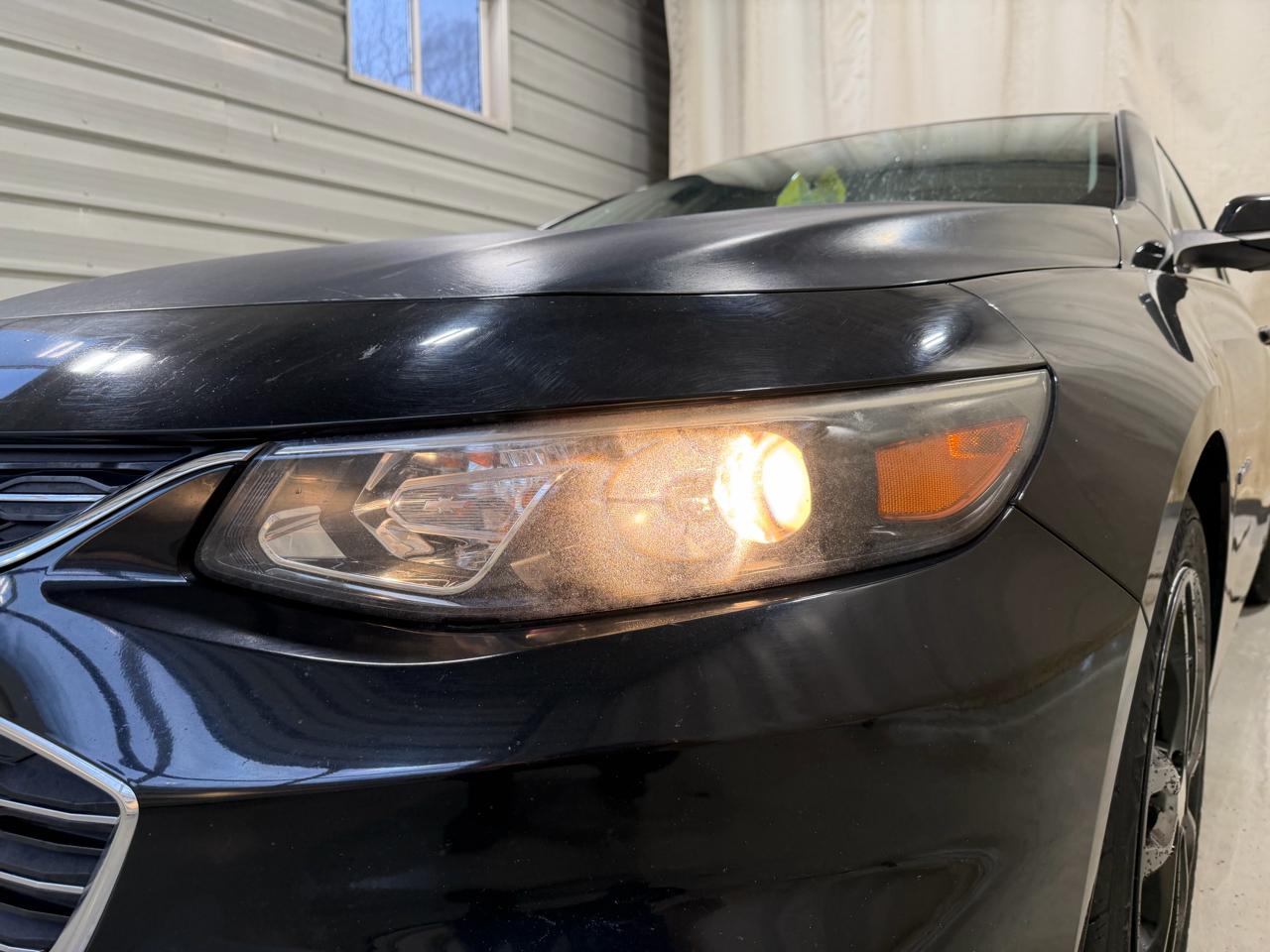 Chevrolet Malibu 4dr Sdn LT w/1LT 2017