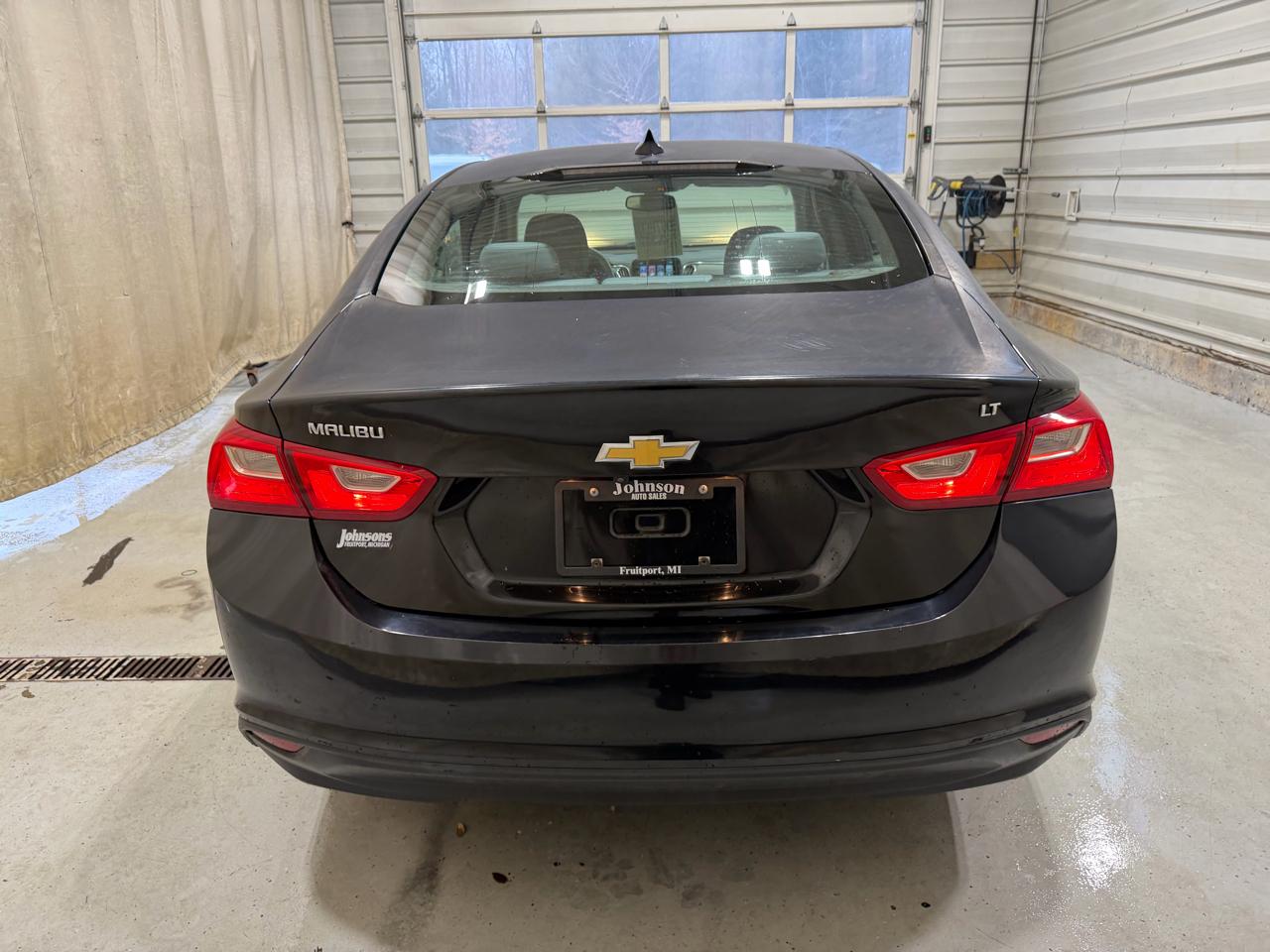 Chevrolet Malibu 4dr Sdn LT w/1LT 2017
