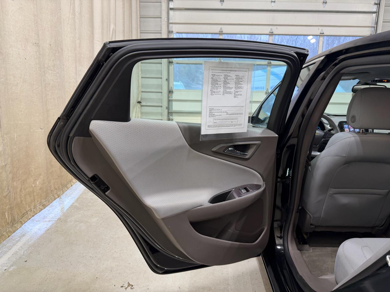 Chevrolet Malibu 4dr Sdn LT w/1LT 2017