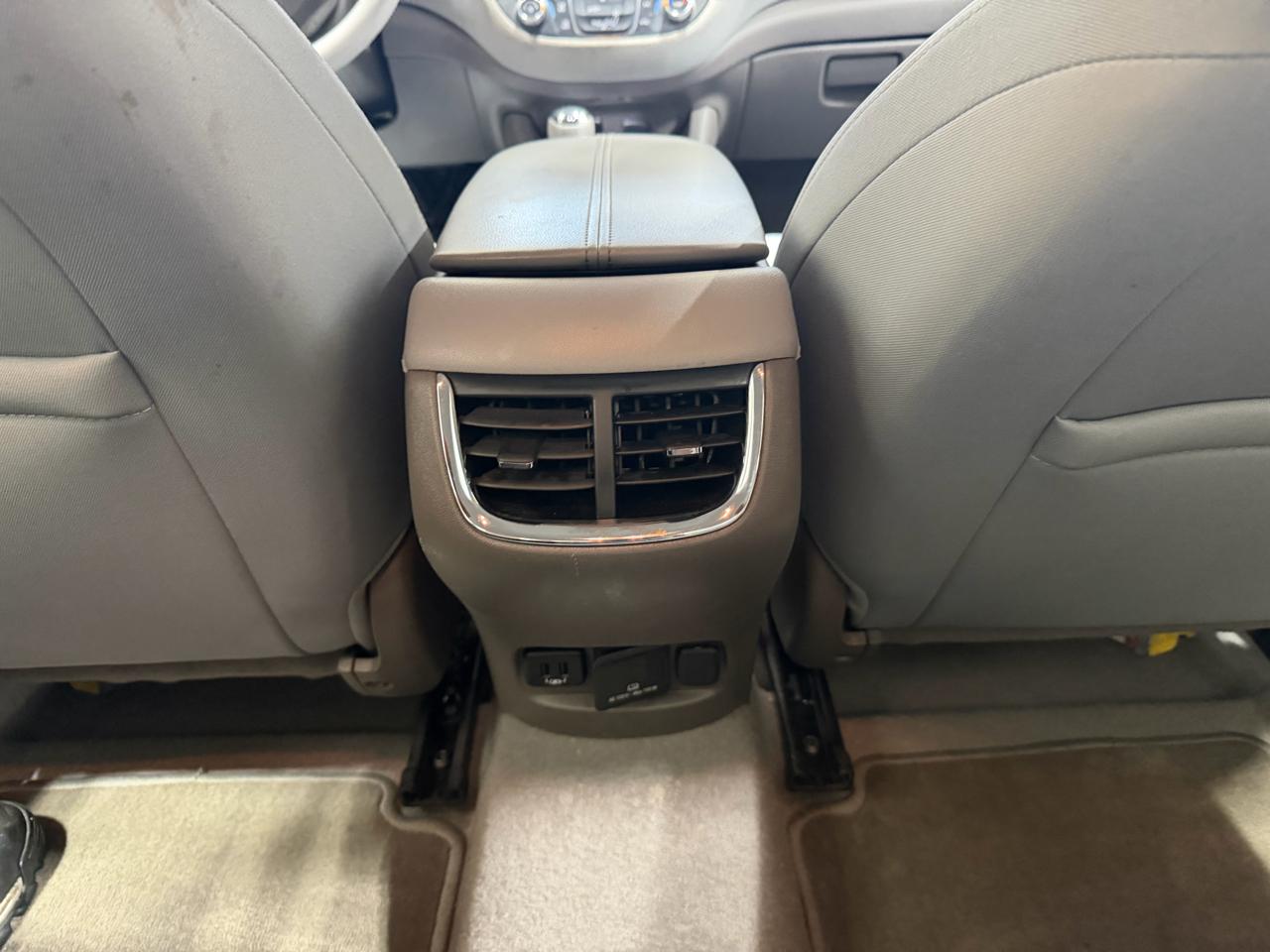 Chevrolet Malibu 4dr Sdn LT w/1LT 2017