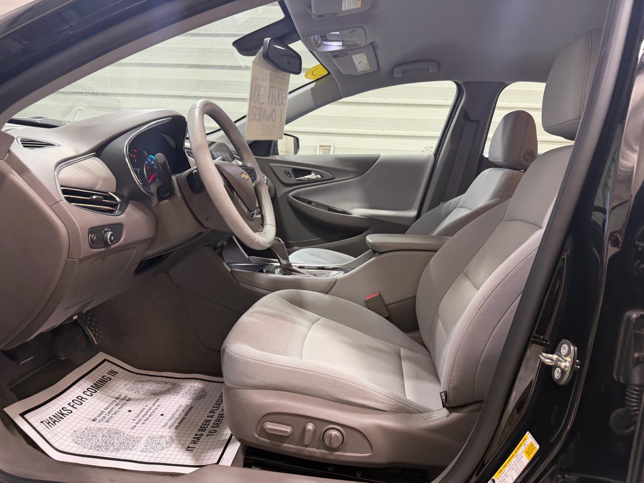 Chevrolet Malibu 4dr Sdn LT w/1LT 2017