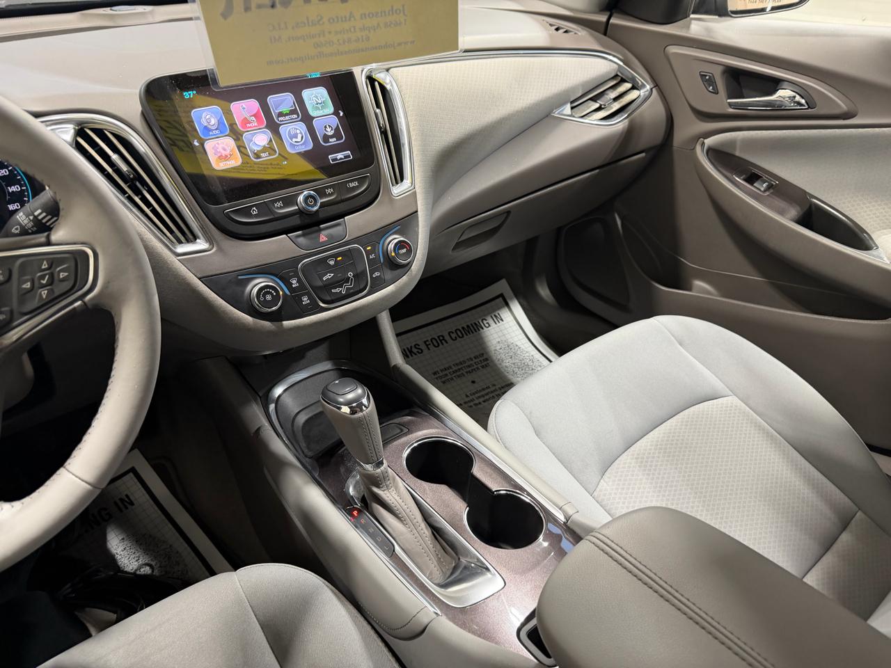 Chevrolet Malibu 4dr Sdn LT w/1LT 2017