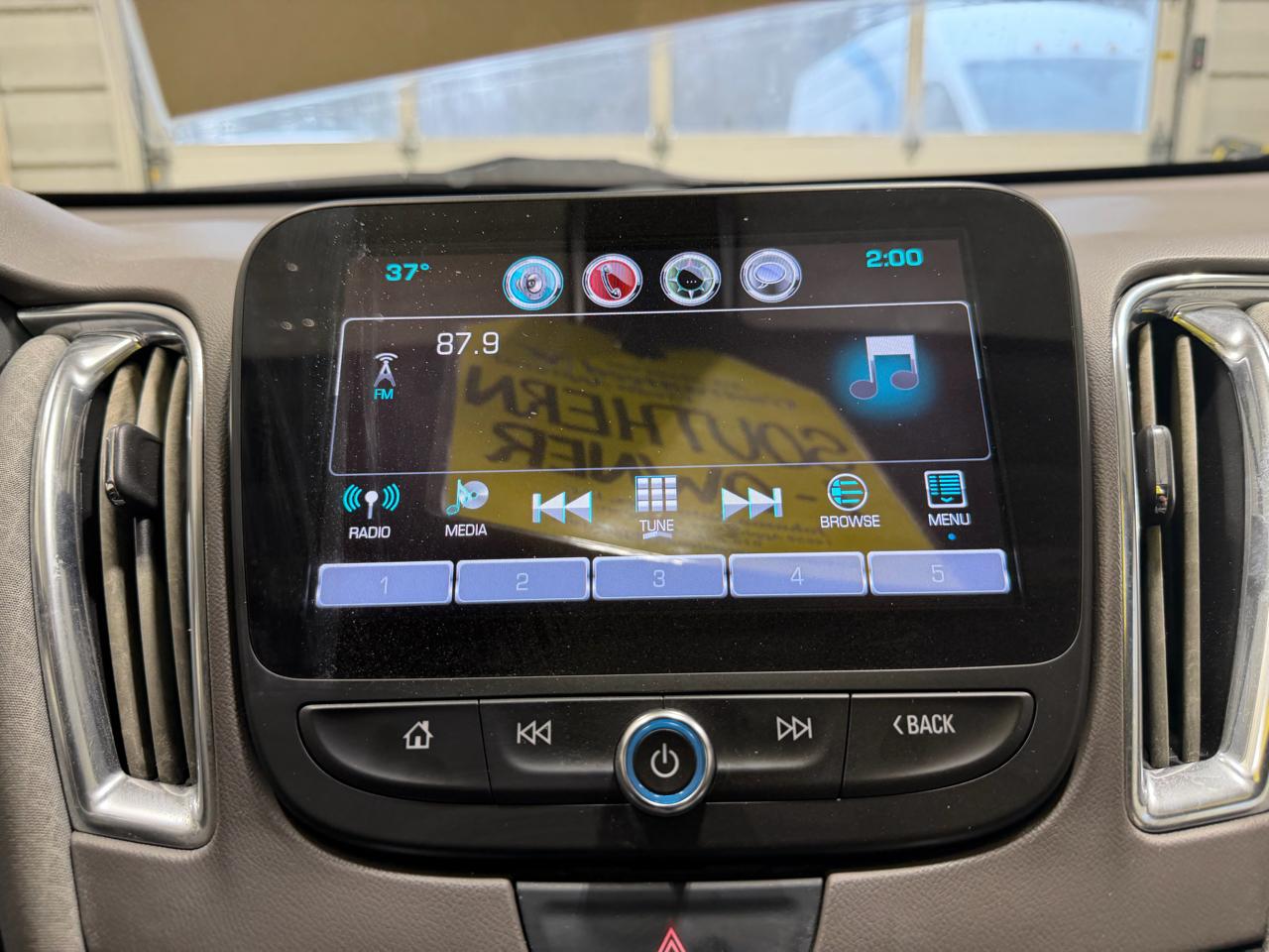 Chevrolet Malibu 4dr Sdn LT w/1LT 2017