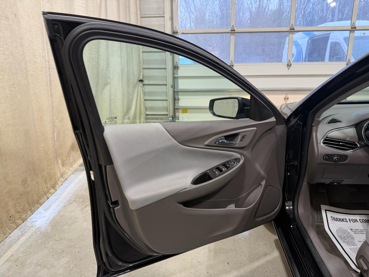 Chevrolet Malibu 4dr Sdn LT w/1LT 2017