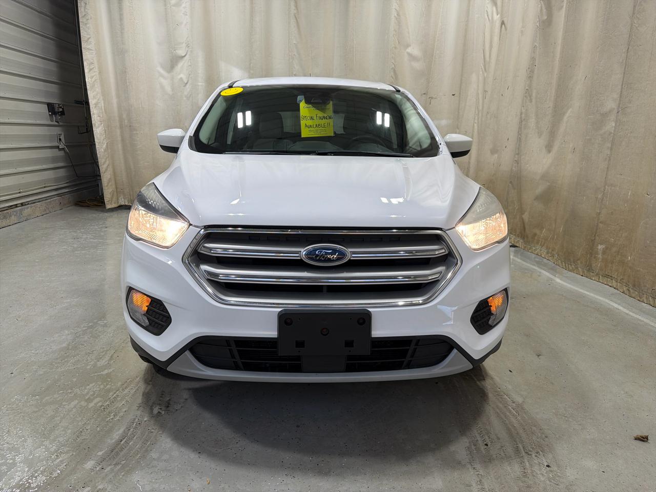 Ford Escape SE FWD 2019