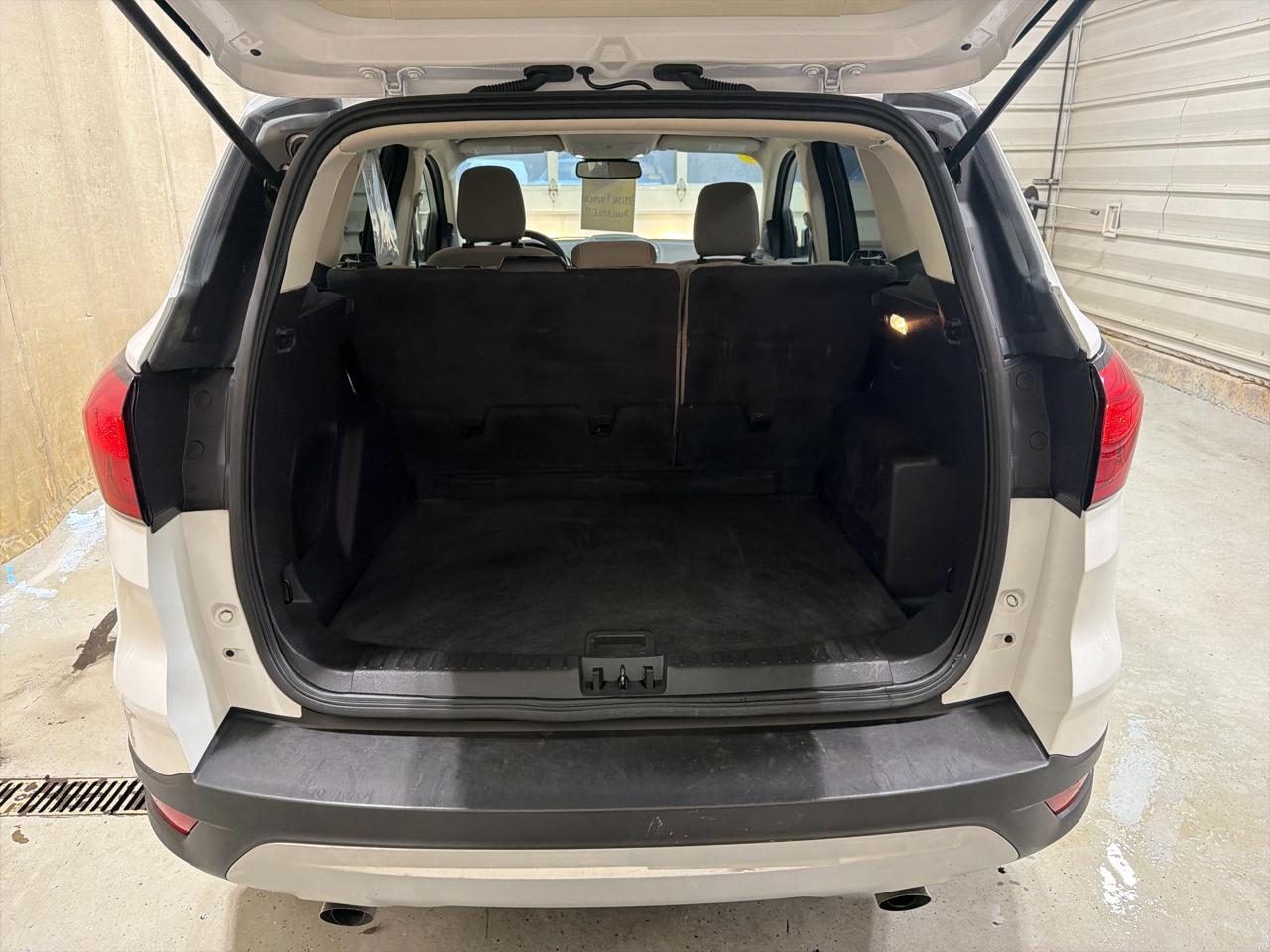 Ford Escape SE FWD 2019