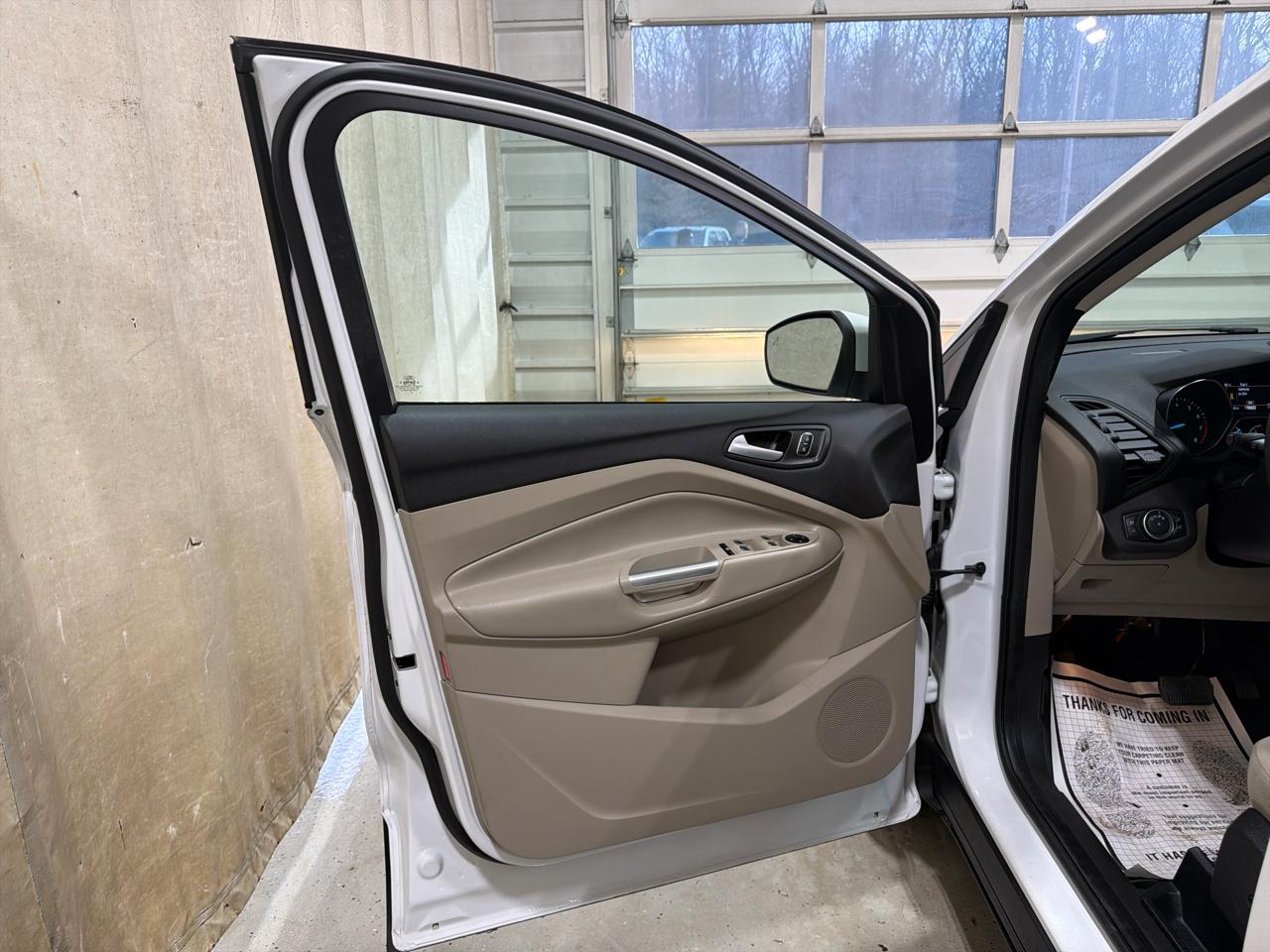 Ford Escape SE FWD 2019