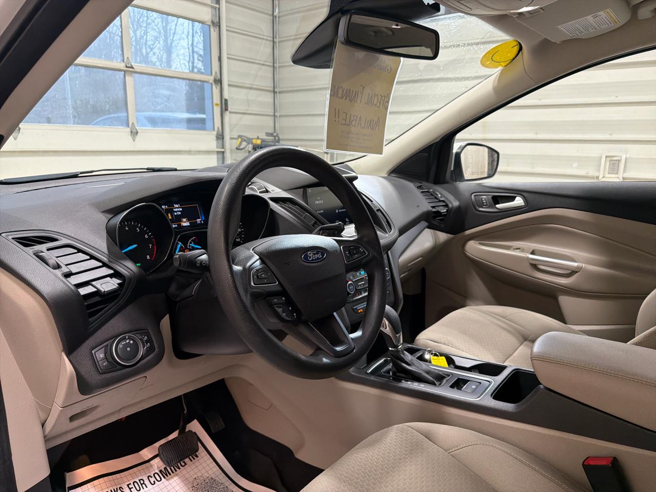 Ford Escape SE FWD 2019