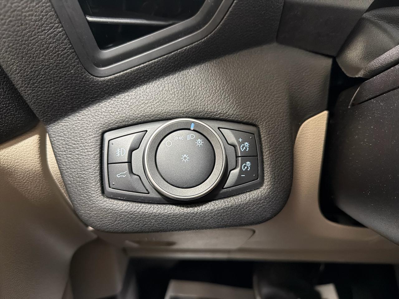 Ford Escape SE FWD 2019