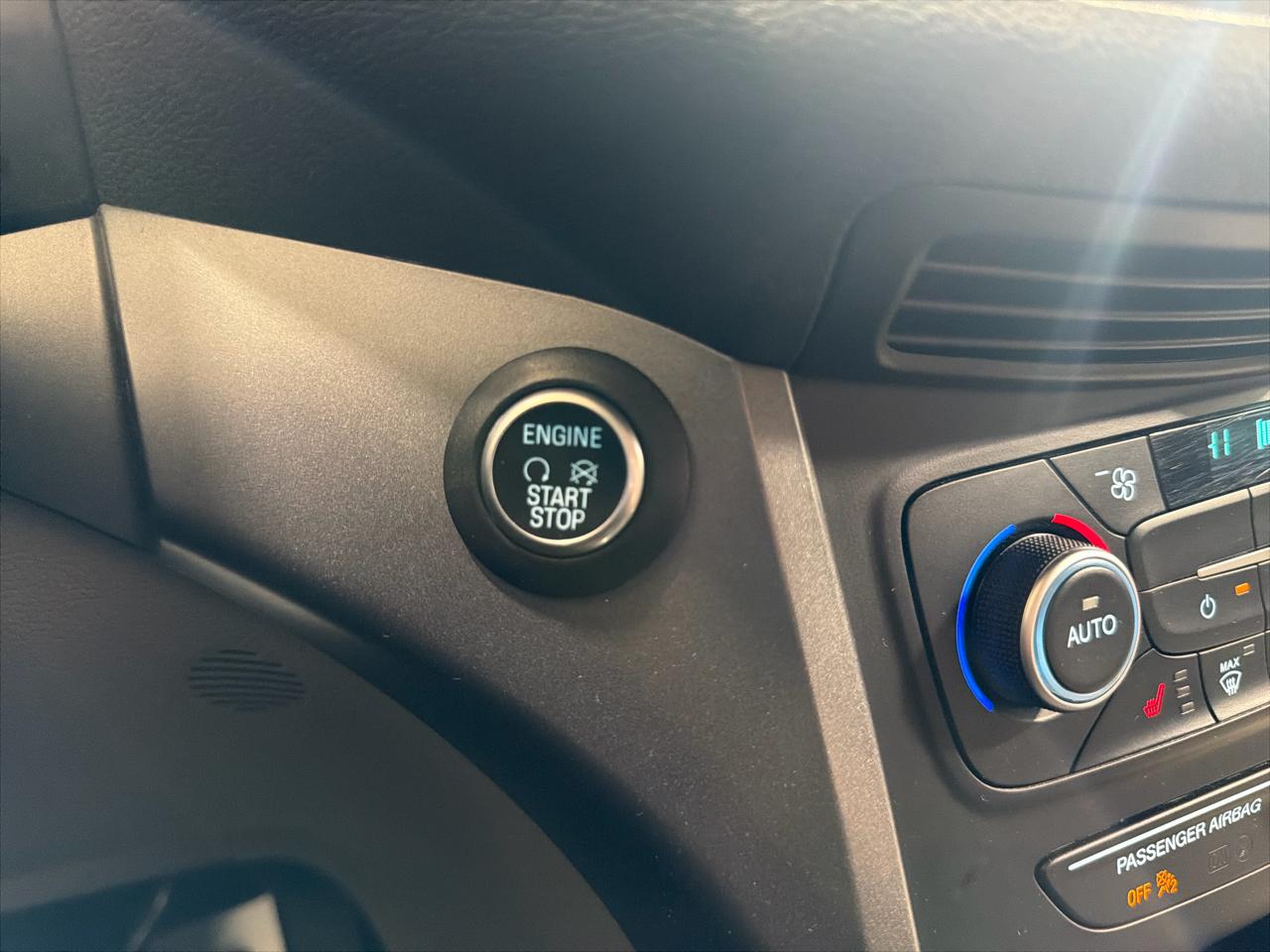 Ford Escape SE FWD 2019