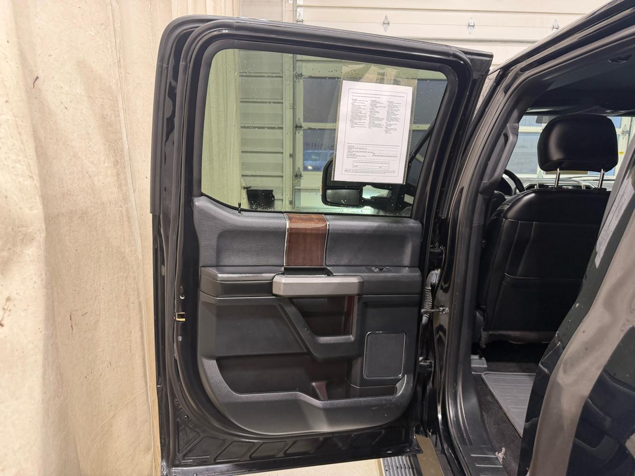 Ford F-150 4WD SuperCrew 157" Platinum 2016