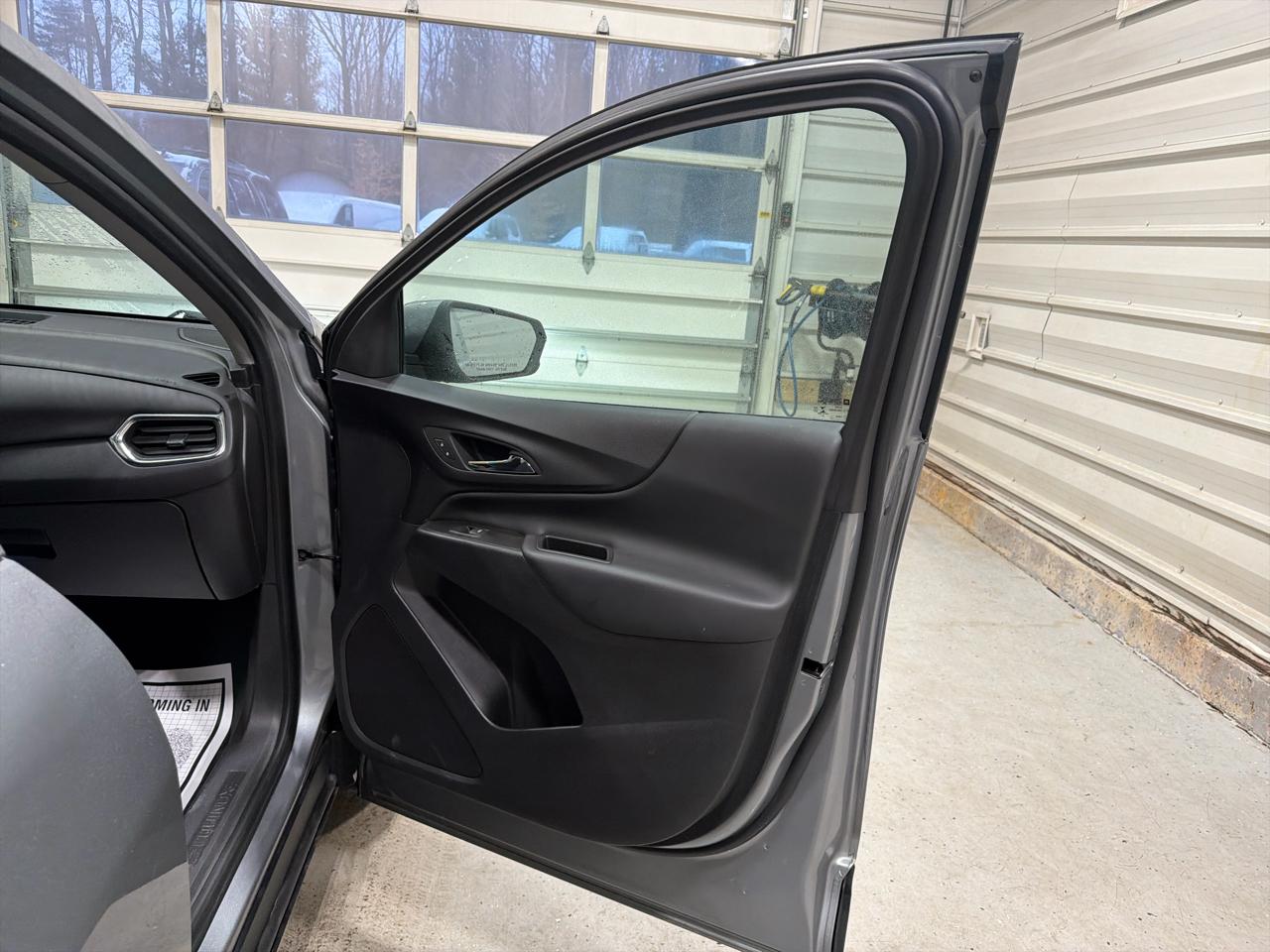 Chevrolet Equinox AWD 4dr LT w/2FL 2023