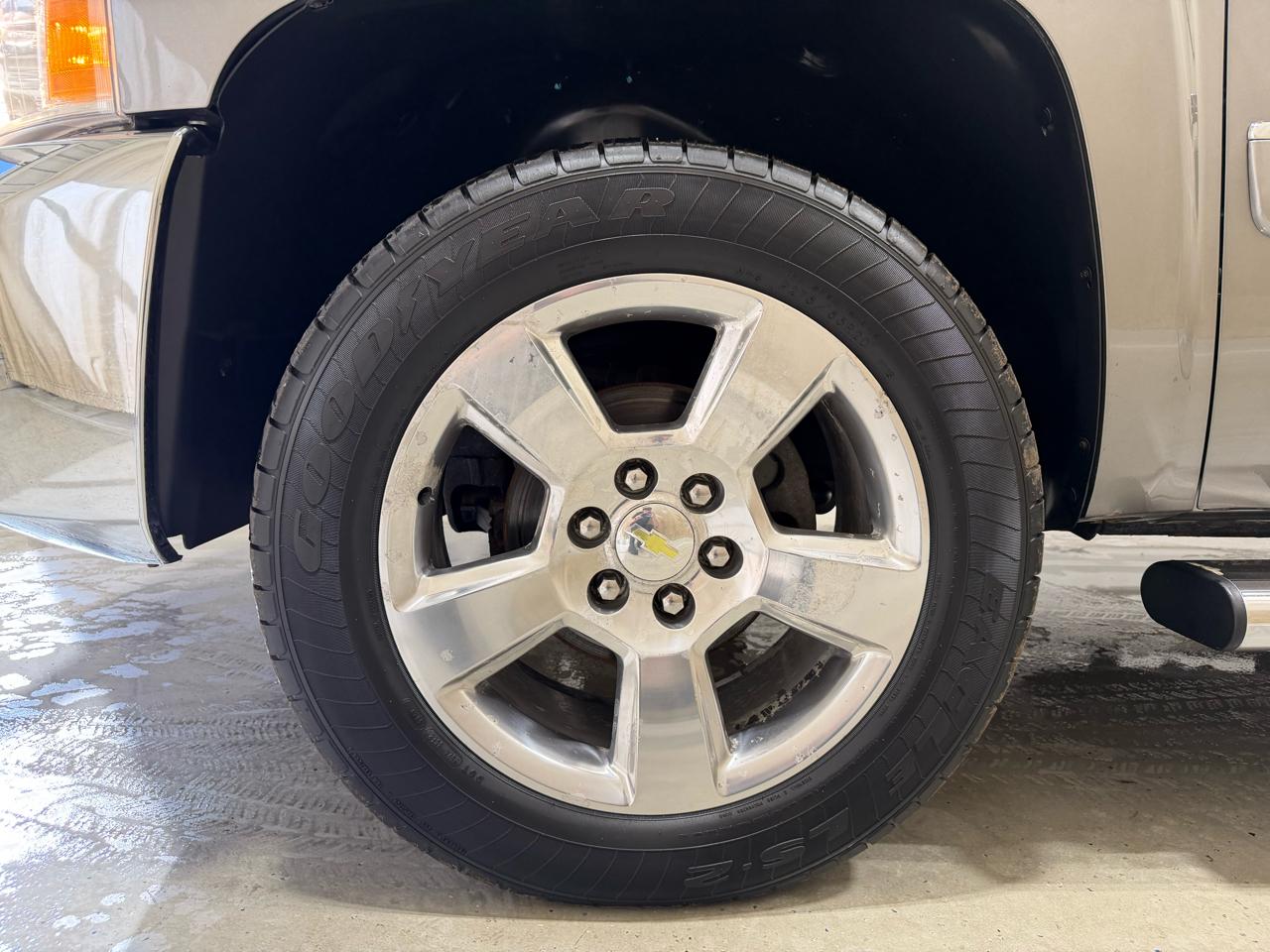 Chevrolet Silverado 1500 4WD Crew Cab 143.5" LT 2013