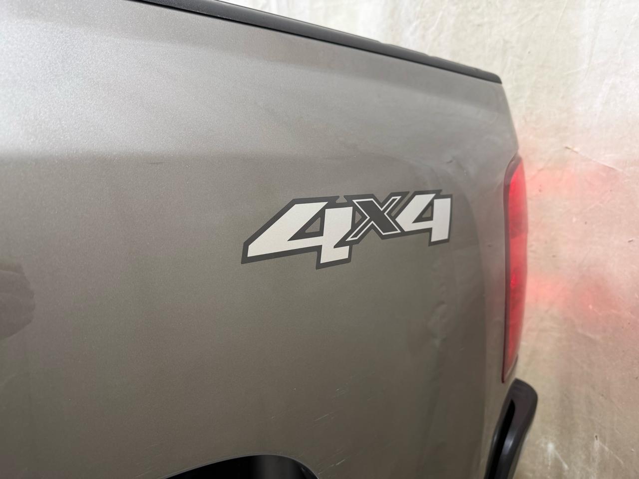 Chevrolet Silverado 1500 4WD Crew Cab 143.5" LT 2013