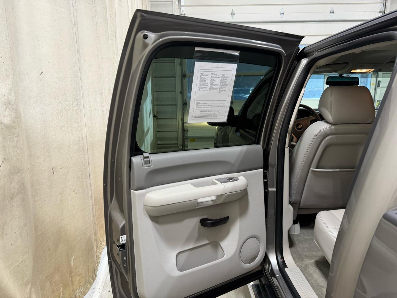 Chevrolet Silverado 1500 4WD Crew Cab 143.5" LT 2013