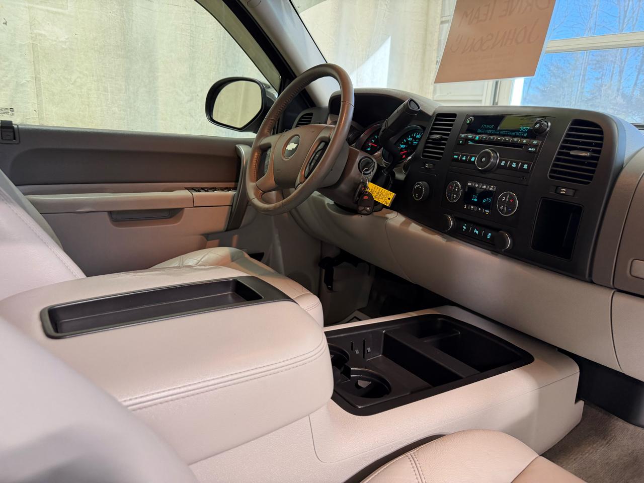 Chevrolet Silverado 1500 4WD Crew Cab 143.5" LT 2013