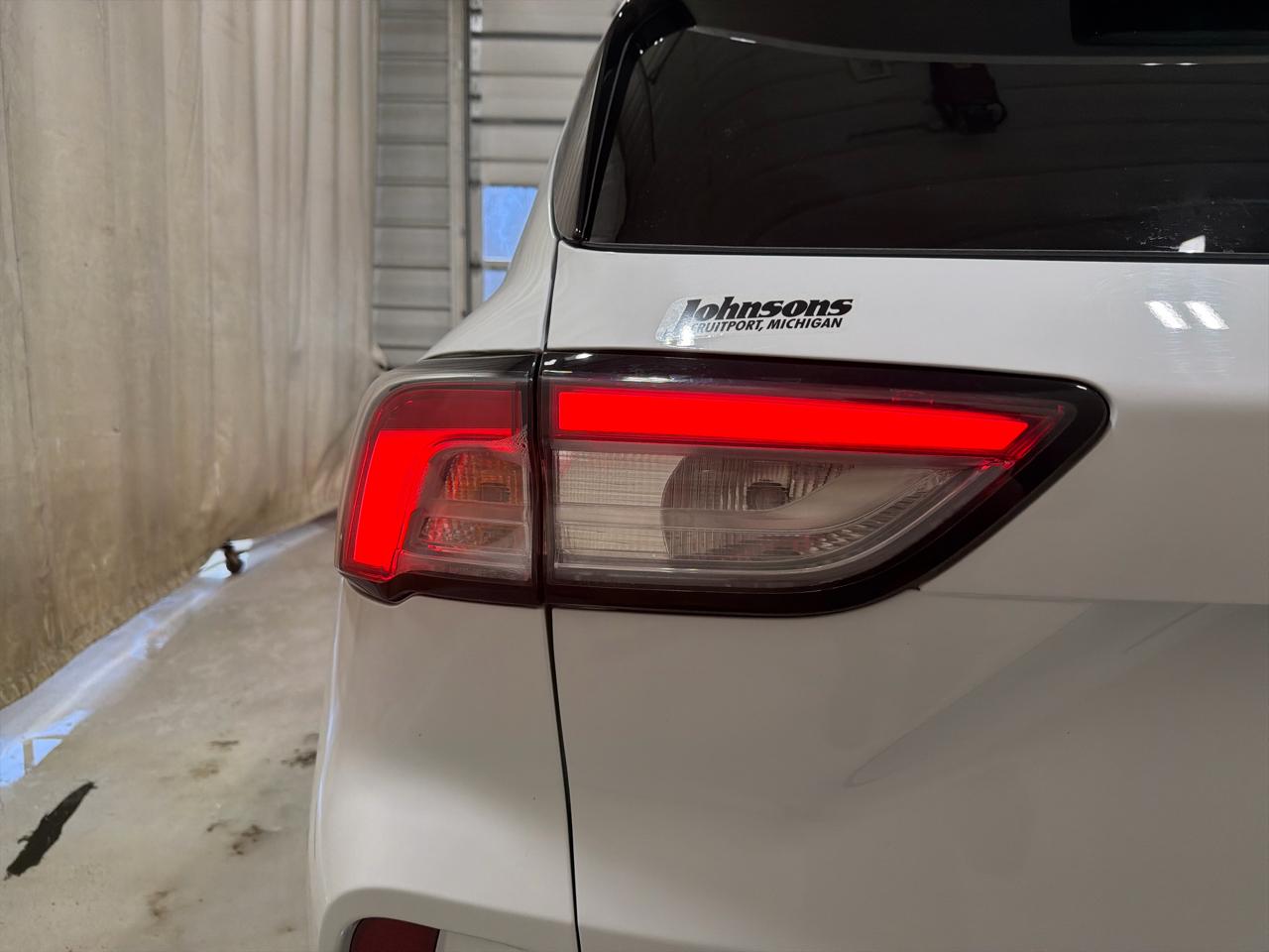 Ford Escape SE AWD 2021