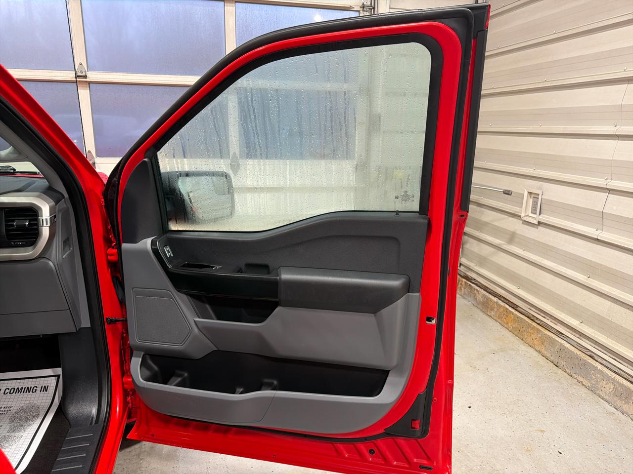 Ford F-150 XL 4WD SuperCab 6.5' Box 2021