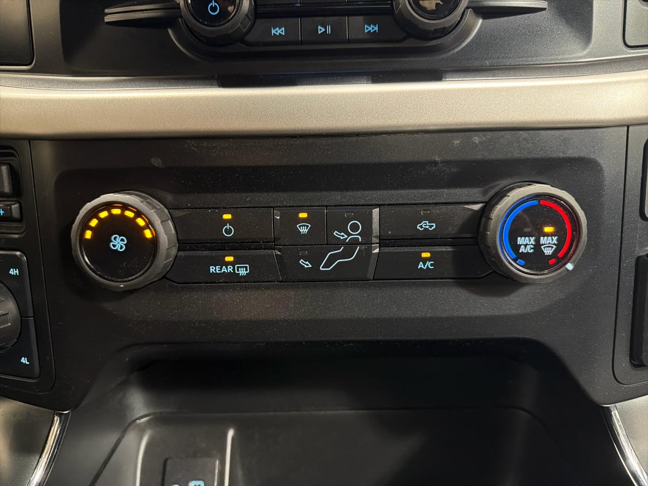 Ford F-150 XL 4WD SuperCab 6.5' Box 2021