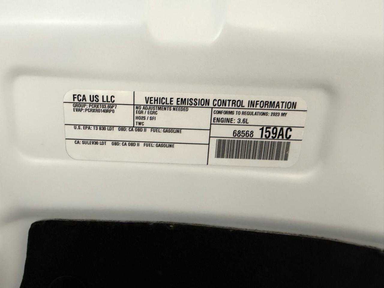 Chrysler Pacifica Touring FWD 2023