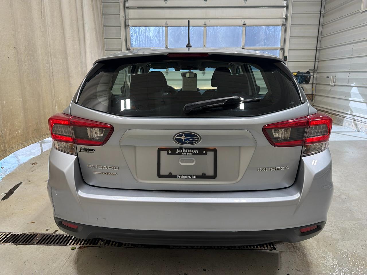 Subaru Impreza 5-door CVT 2022