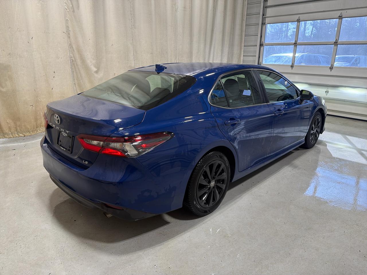 Toyota Camry LE Auto (Natl) 2023