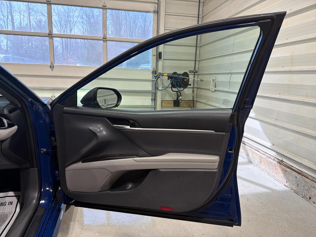 Toyota Camry LE Auto (Natl) 2023