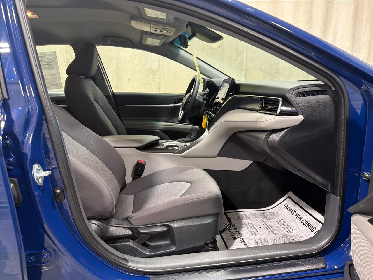 Toyota Camry LE Auto (Natl) 2023