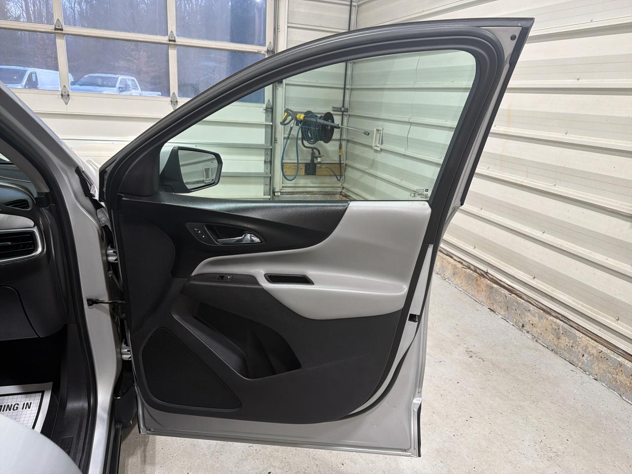 Chevrolet Equinox AWD 4dr LT w/2FL 2021