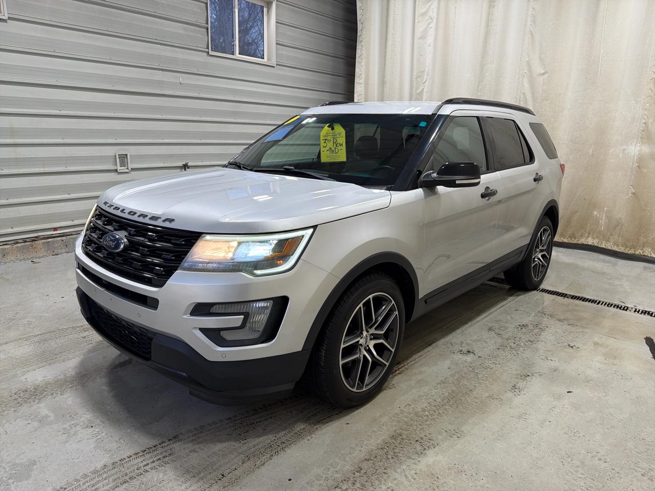 Ford Explorer 4WD 4dr Sport 2016