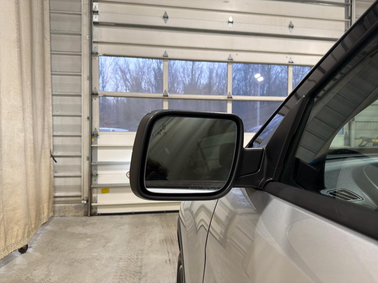 Ford Explorer 4WD 4dr Sport 2016