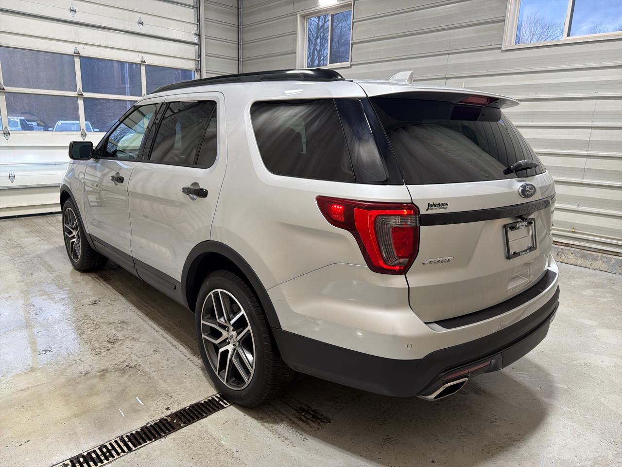 Ford Explorer 4WD 4dr Sport 2016