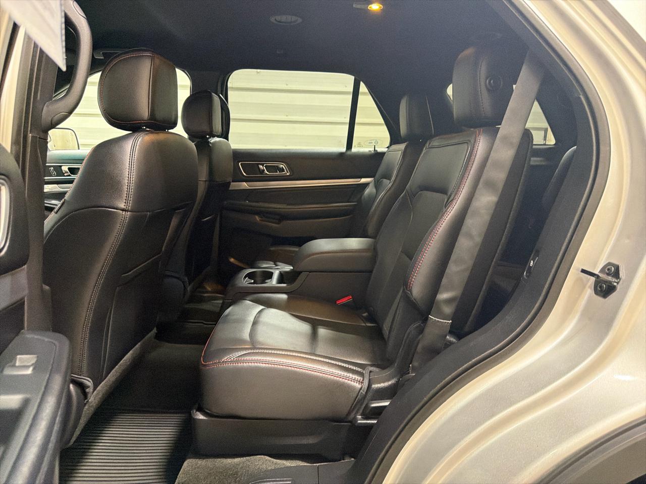 Ford Explorer 4WD 4dr Sport 2016