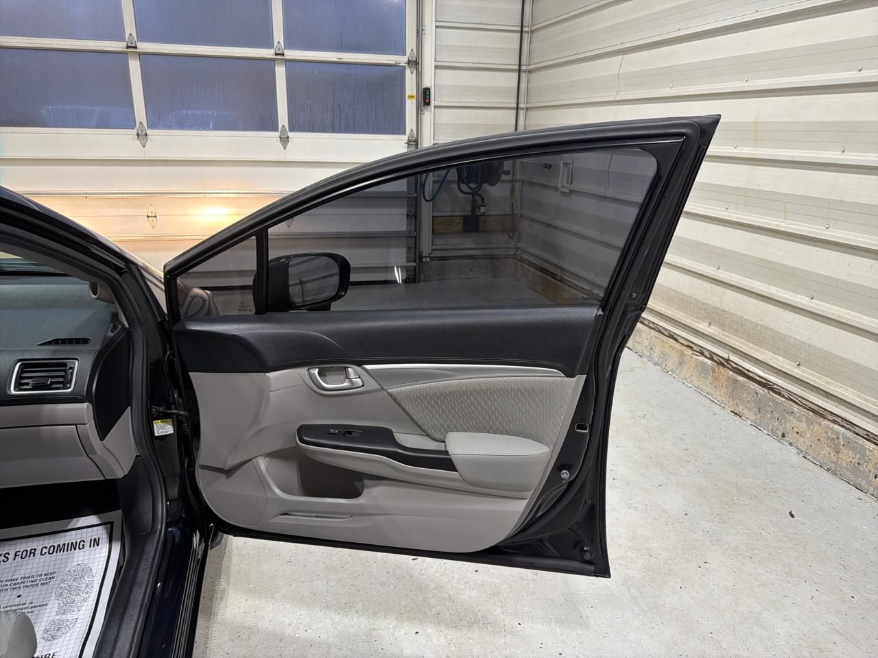 Honda Civic Sedan 4dr CVT EX 2015