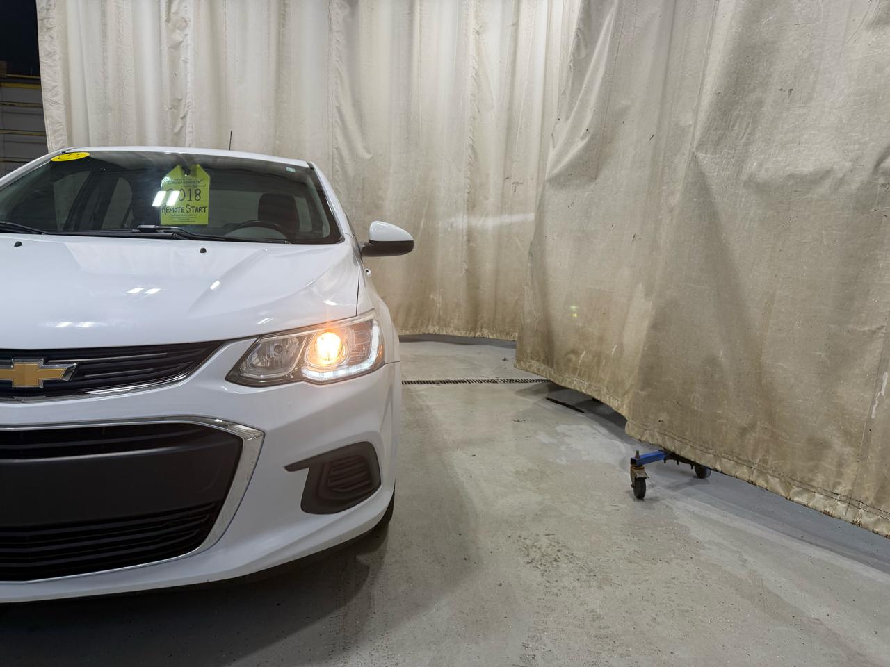 Chevrolet Sonic 4dr Sdn Auto Premier 2018