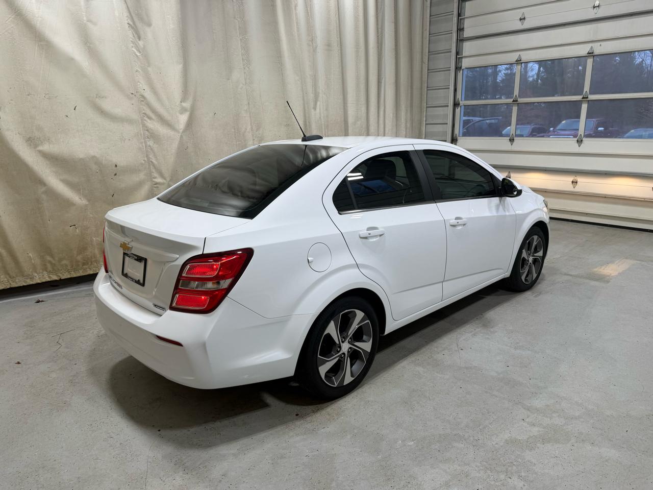 Chevrolet Sonic 4dr Sdn Auto Premier 2018