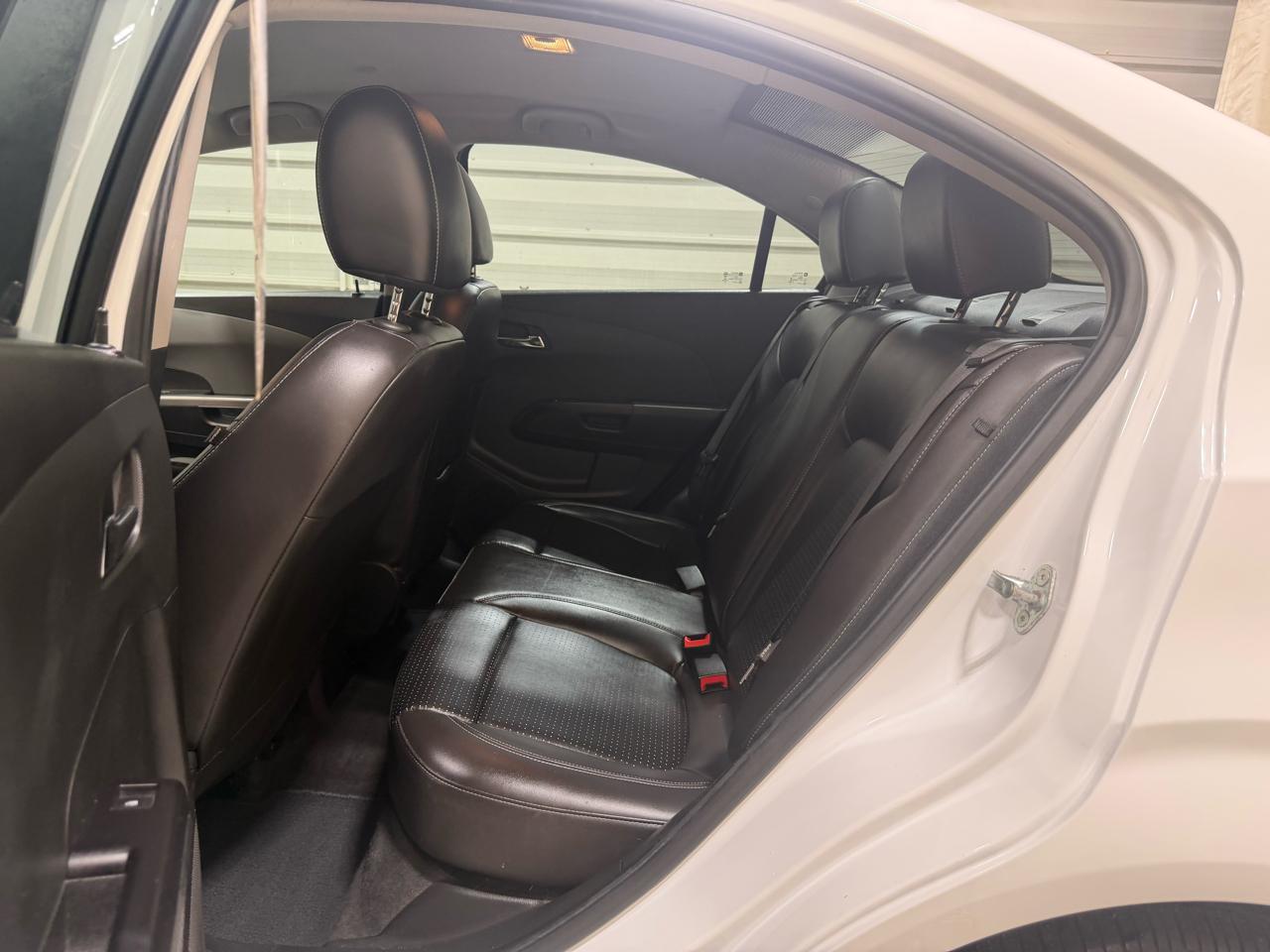 Chevrolet Sonic 4dr Sdn Auto Premier 2018