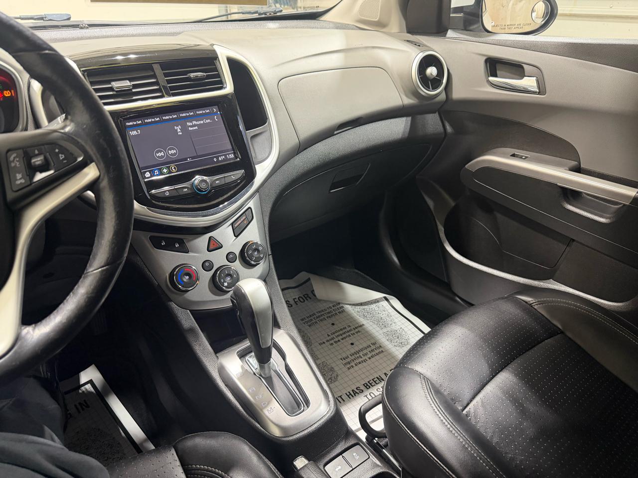 Chevrolet Sonic 4dr Sdn Auto Premier 2018