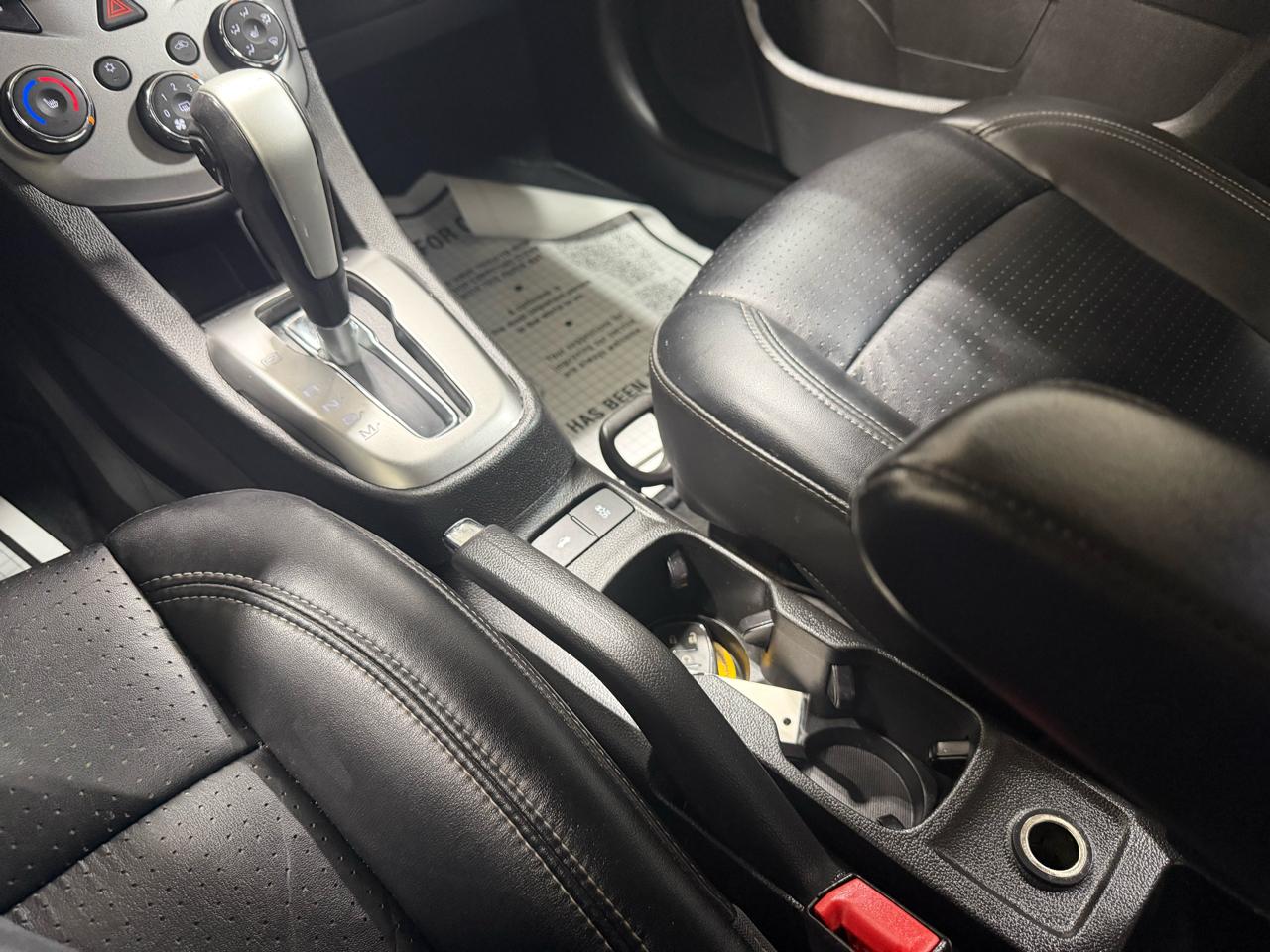 Chevrolet Sonic 4dr Sdn Auto Premier 2018